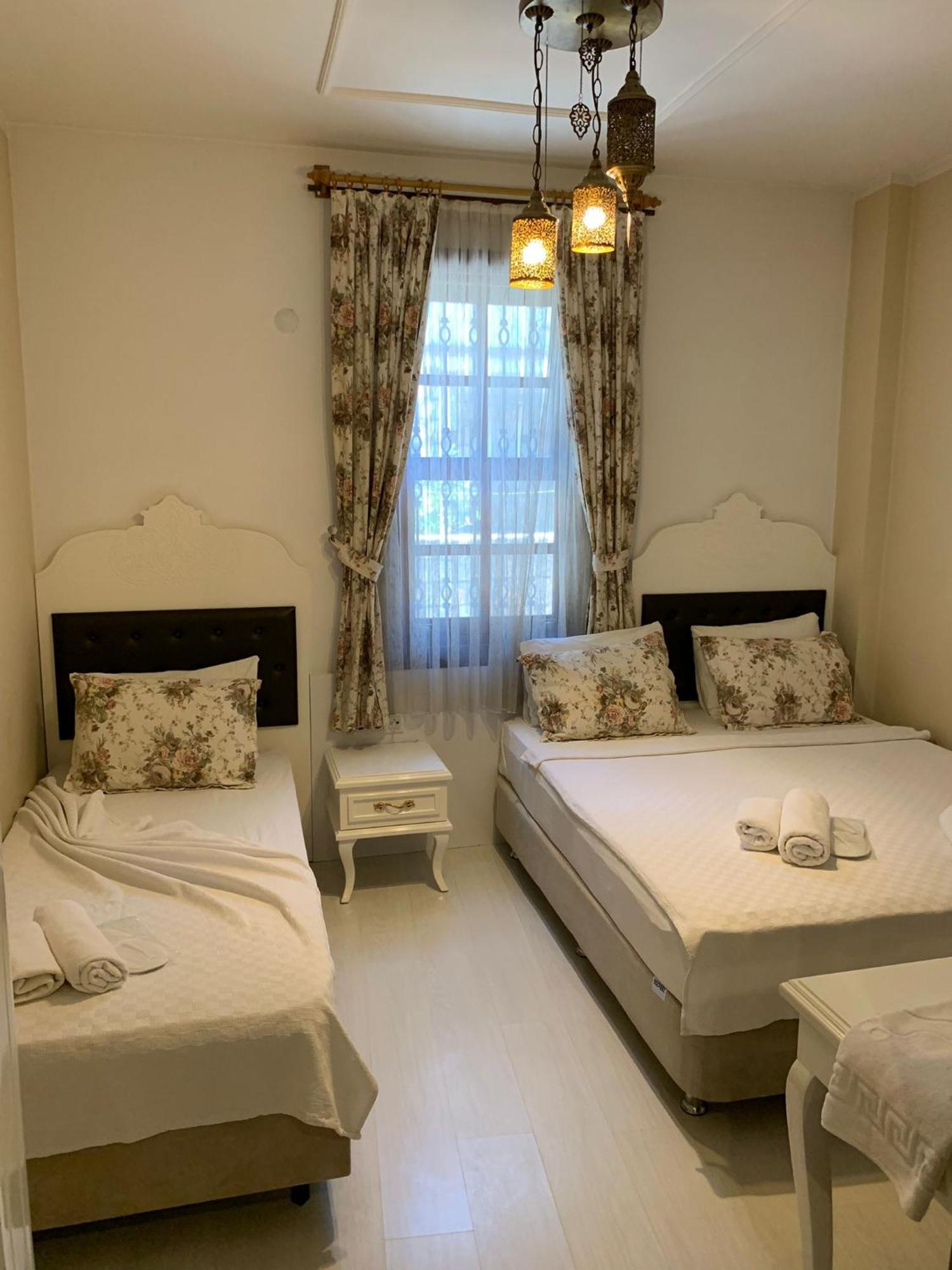 Kaleici Ozkavak Hotel Анталия Стая снимка