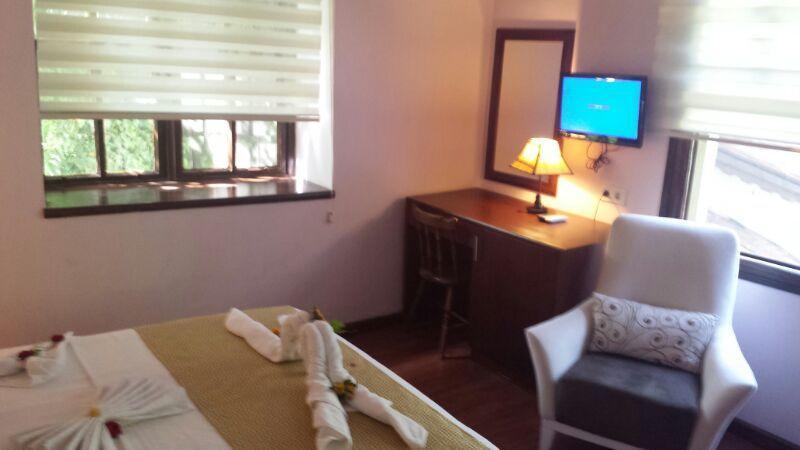 Kaleici Ozkavak Hotel Анталия Екстериор снимка