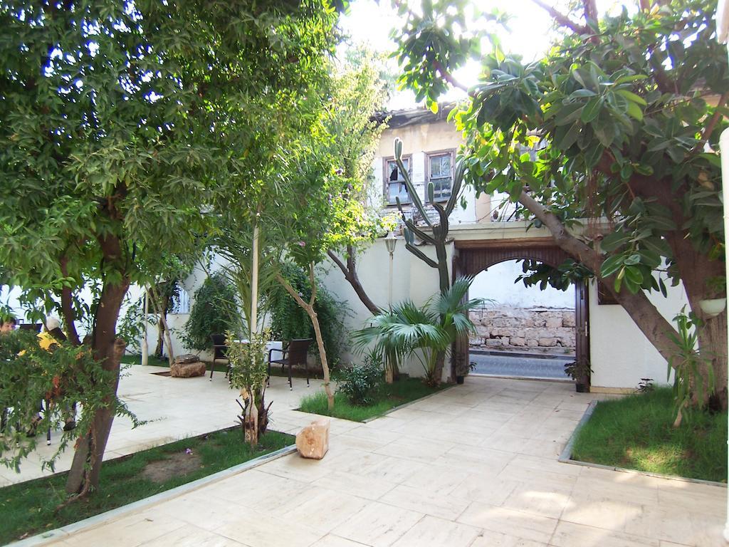 Kaleici Ozkavak Hotel Анталия Екстериор снимка